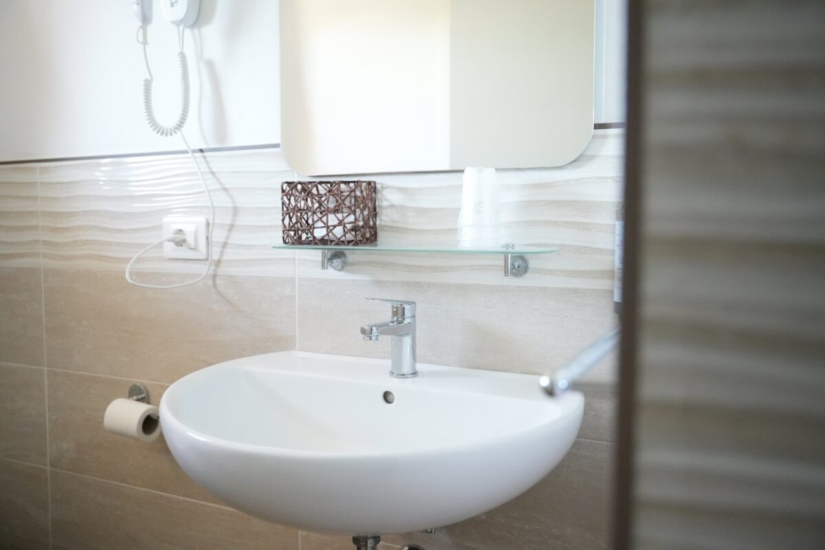 Albergo Le Macerine Castiglione del Lago Trasimeno Camera Tripla (2) Albergo Le Macerine Castiglione del Lago Trasimeno Camera Tripla (2)