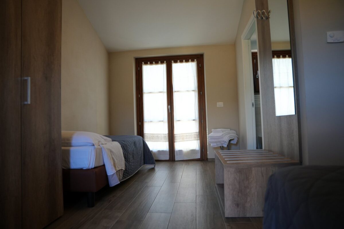 Albergo Le Macerine Castiglione del Lago Trasimeno Camera Tripla (4) Albergo Le Macerine Castiglione del Lago Trasimeno Camera Tripla (4)